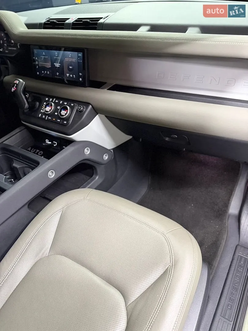 2022 Land Rover Defender - мініатюра 32
