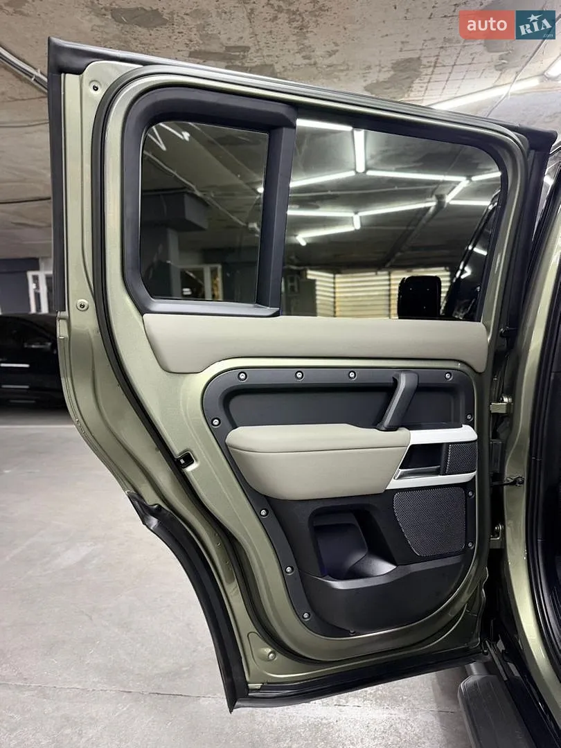 2022 Land Rover Defender - мініатюра 37
