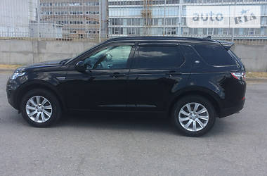 Позашляховик / Кросовер Land Rover Discovery Sport 2015 в 