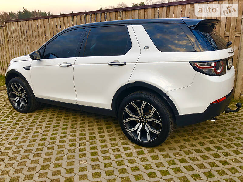 Позашляховик / Кросовер Land Rover Discovery Sport 2016 в Житомирі