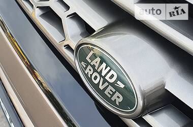 Позашляховик / Кросовер Land Rover Discovery Sport 2017 в 