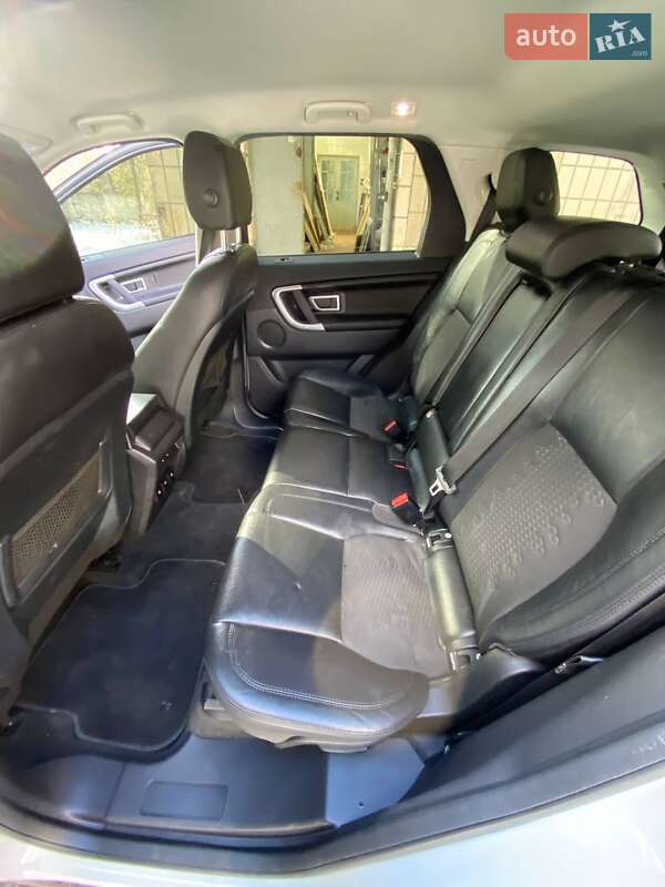 Внедорожник / Кроссовер Land Rover Discovery Sport 2015 в Киеве