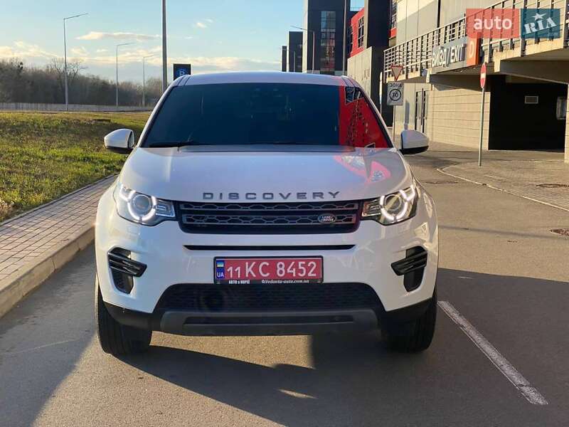 Внедорожник / Кроссовер Land Rover Discovery Sport 2017 в Киеве