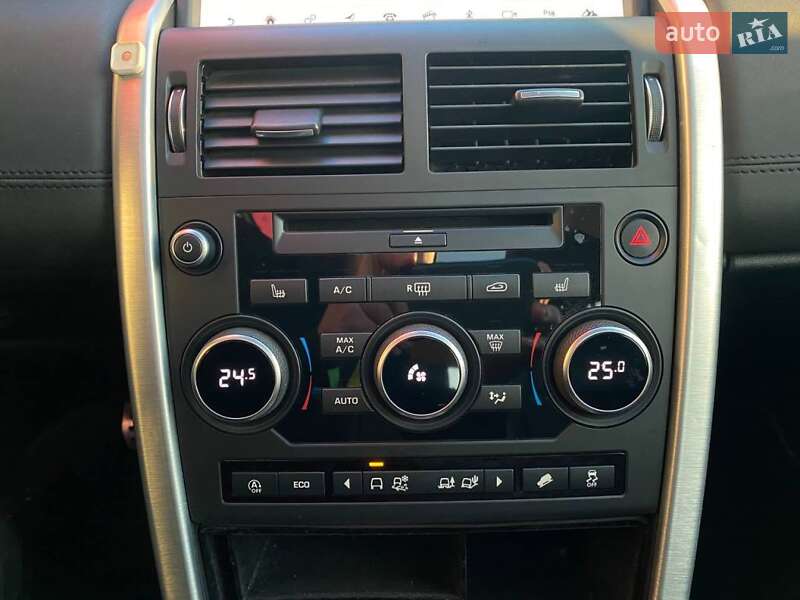 Внедорожник / Кроссовер Land Rover Discovery Sport 2017 в Киеве