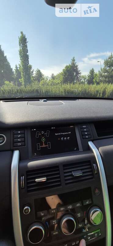 Внедорожник / Кроссовер Land Rover Discovery Sport 2016 в Львове