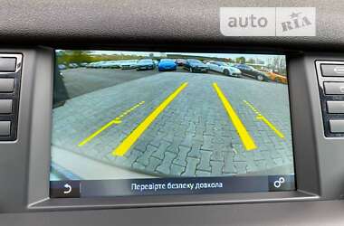 Внедорожник / Кроссовер Land Rover Discovery Sport 2016 в 