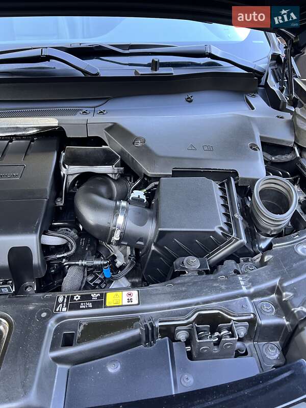 Внедорожник / Кроссовер Land Rover Discovery Sport 2019 в Киеве