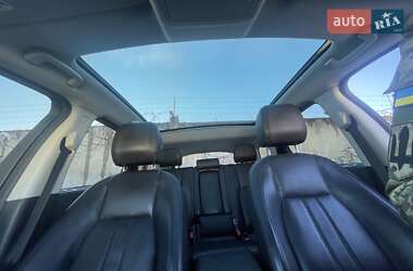 Внедорожник / Кроссовер Land Rover Discovery Sport 2015 в Тернополе