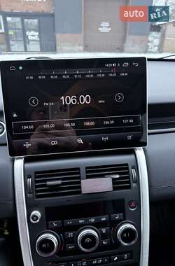 Внедорожник / Кроссовер Land Rover Discovery Sport 2016 в 