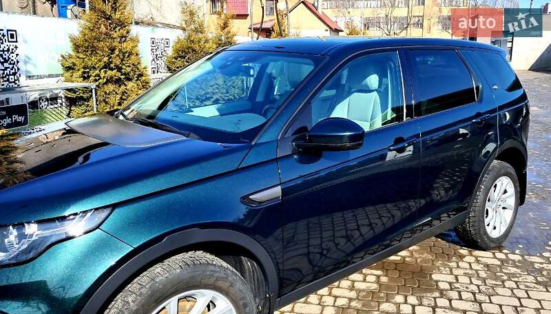 Внедорожник / Кроссовер Land Rover Discovery Sport 2015 в Ивано-Франковске