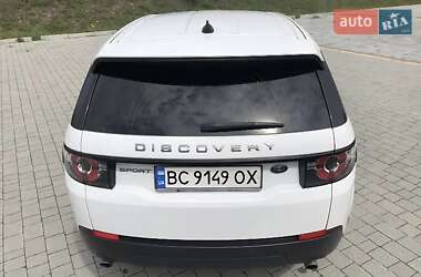 Позашляховик / Кросовер Land Rover Discovery Sport 2018 в 