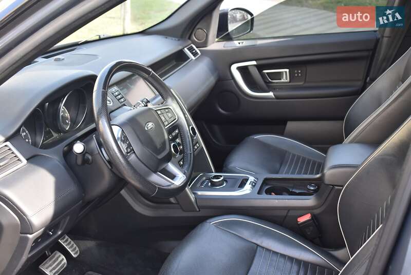 Внедорожник / Кроссовер Land Rover Discovery Sport 2018 в Киеве