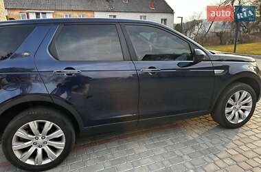 Позашляховик / Кросовер Land Rover Discovery Sport 2015 в 