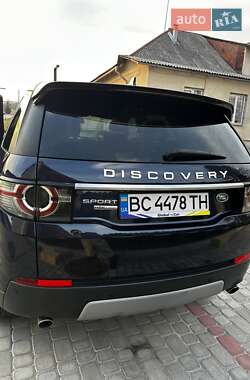 Позашляховик / Кросовер Land Rover Discovery Sport 2015 в 