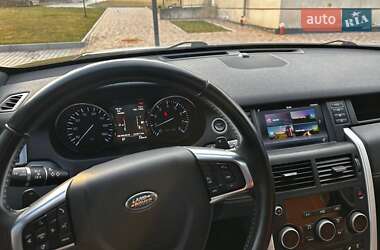 Позашляховик / Кросовер Land Rover Discovery Sport 2015 в 