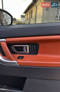 Позашляховик / Кросовер Land Rover Discovery Sport 2015 в 