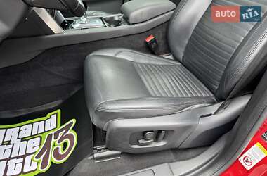 Внедорожник / Кроссовер Land Rover Discovery Sport 2019 в 