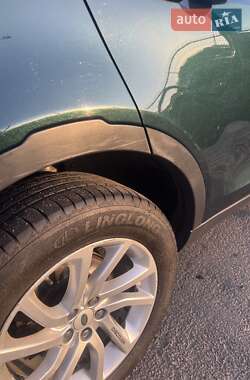 Позашляховик / Кросовер Land Rover Discovery Sport 2015 в 