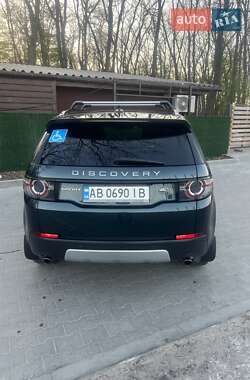 Позашляховик / Кросовер Land Rover Discovery Sport 2015 в 