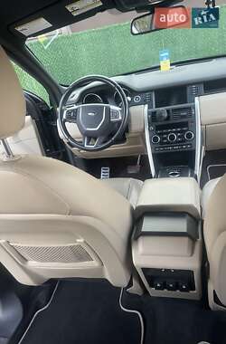 Позашляховик / Кросовер Land Rover Discovery Sport 2015 в 