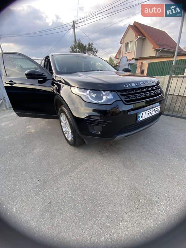 Внедорожник / Кроссовер Land Rover Discovery Sport 2016 в Софиевской Борщаговке