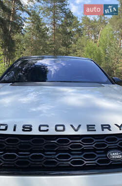 Позашляховик / Кросовер Land Rover Discovery Sport 2015 в 