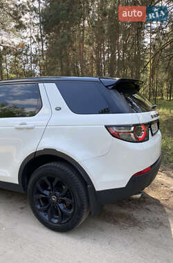 Позашляховик / Кросовер Land Rover Discovery Sport 2015 в 