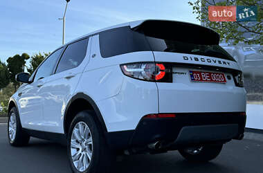 Внедорожник / Кроссовер Land Rover Discovery Sport 2016 в 