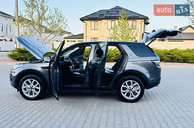 Внедорожник / Кроссовер Land Rover Discovery Sport 2015 в 