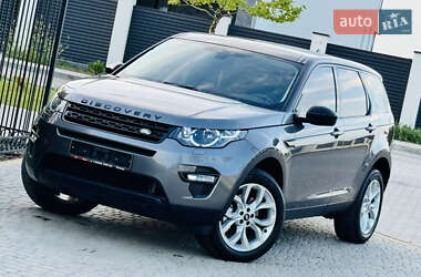 Внедорожник / Кроссовер Land Rover Discovery Sport 2015 в 