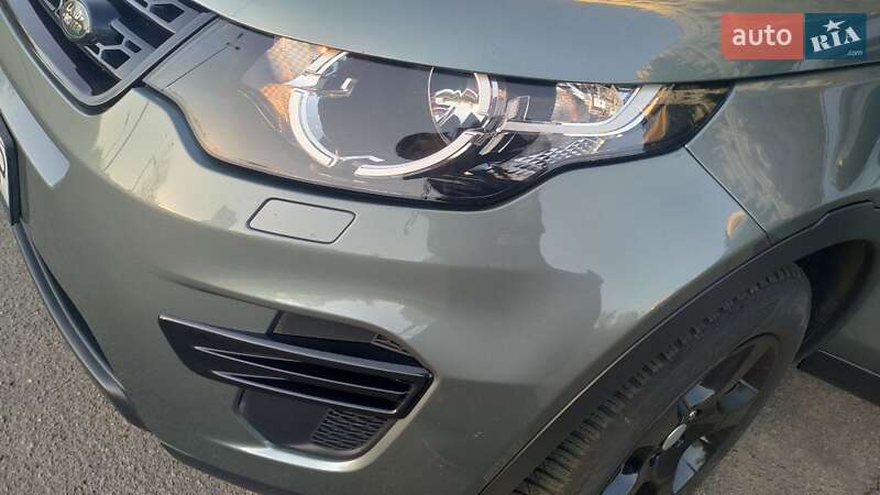 Внедорожник / Кроссовер Land Rover Discovery Sport 2016 в Одессе