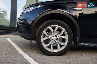 Внедорожник / Кроссовер Land Rover Discovery Sport 2018 в 