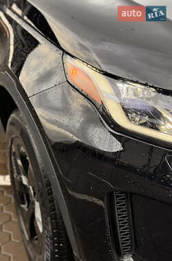 Внедорожник / Кроссовер Land Rover Discovery Sport 2019 в 