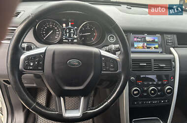 Внедорожник / Кроссовер Land Rover Discovery Sport 2016 в 