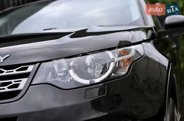 Позашляховик / Кросовер Land Rover Discovery Sport 2020 в 