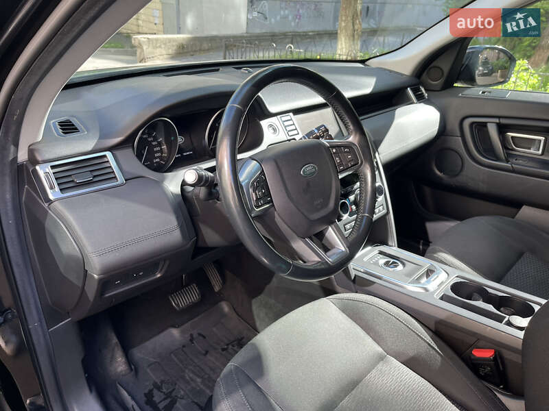 Позашляховик / Кросовер Land Rover Discovery Sport 2016 в Києві