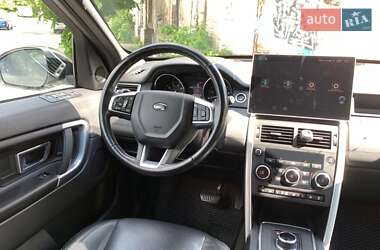 Внедорожник / Кроссовер Land Rover Discovery Sport 2016 в 