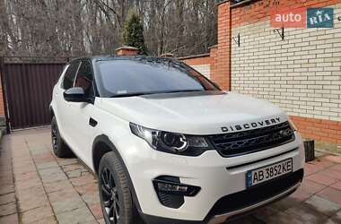 Позашляховик / Кросовер Land Rover Discovery Sport 2017 в 