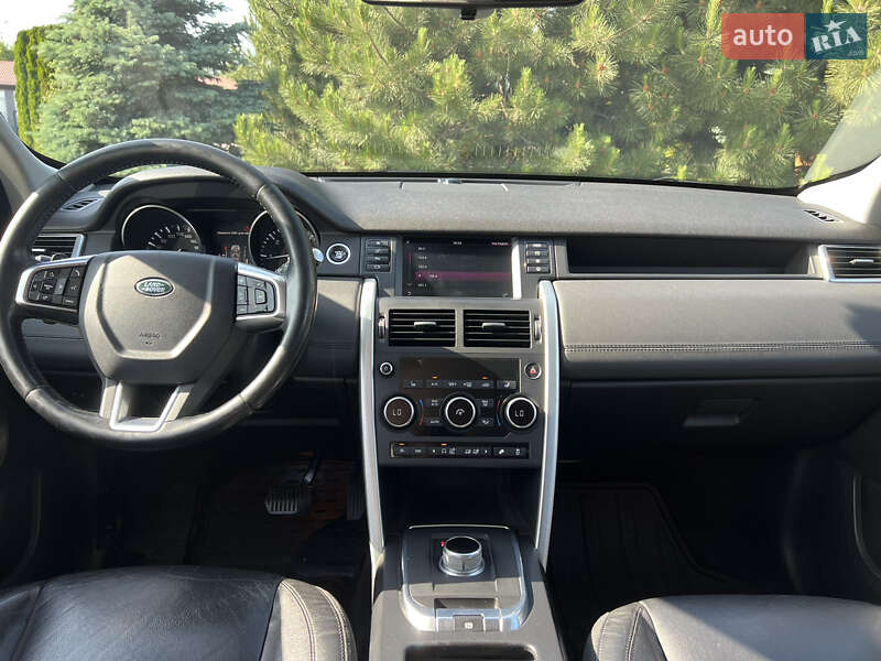 Позашляховик / Кросовер Land Rover Discovery Sport 2016 в Дніпрі