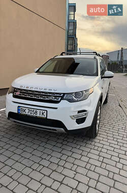 Внедорожник / Кроссовер Land Rover Discovery Sport 2015 в 
