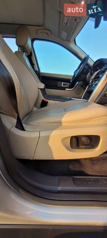 Внедорожник / Кроссовер Land Rover Discovery Sport 2017 в Виннице фото 36 Внедорожник / Кроссовер Land Rover Discovery Sport 2017 в Виннице