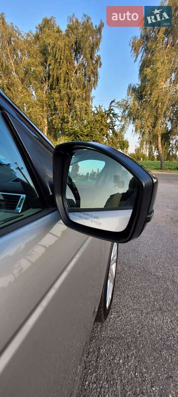 Внедорожник / Кроссовер Land Rover Discovery Sport 2017 в Виннице фото 57 Внедорожник / Кроссовер Land Rover Discovery Sport 2017 в Виннице