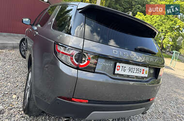 Внедорожник / Кроссовер Land Rover Discovery Sport 2016 в 