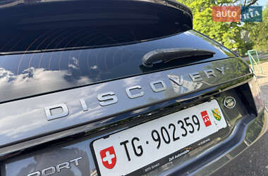 Внедорожник / Кроссовер Land Rover Discovery Sport 2016 в 