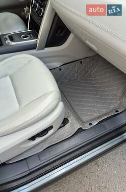Внедорожник / Кроссовер Land Rover Discovery Sport 2015 в 