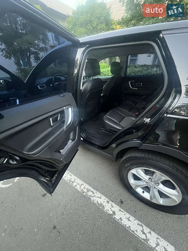 Внедорожник / Кроссовер Land Rover Discovery Sport 2016 в Одессе