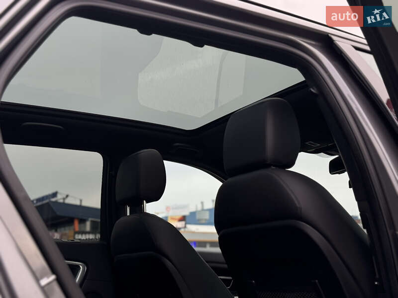Позашляховик / Кросовер Land Rover Discovery Sport 2016 в Києві
