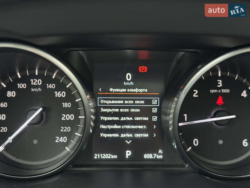 Позашляховик / Кросовер Land Rover Discovery Sport 2016 в Києві