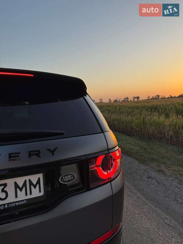 Внедорожник / Кроссовер Land Rover Discovery Sport 2016 в Днепре
