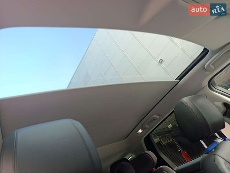 Позашляховик / Кросовер Land Rover Discovery Sport 2018 в Києві фото 30 Позашляховик / Кросовер Land Rover Discovery Sport 2018 в Києві